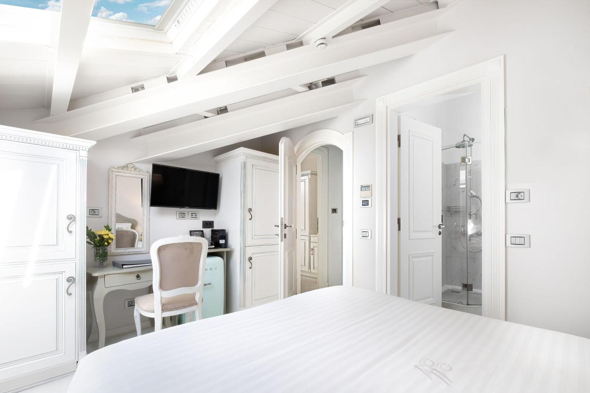 Micra Anglia Boutique Hotel & Spa Ándros Eksteriør billede