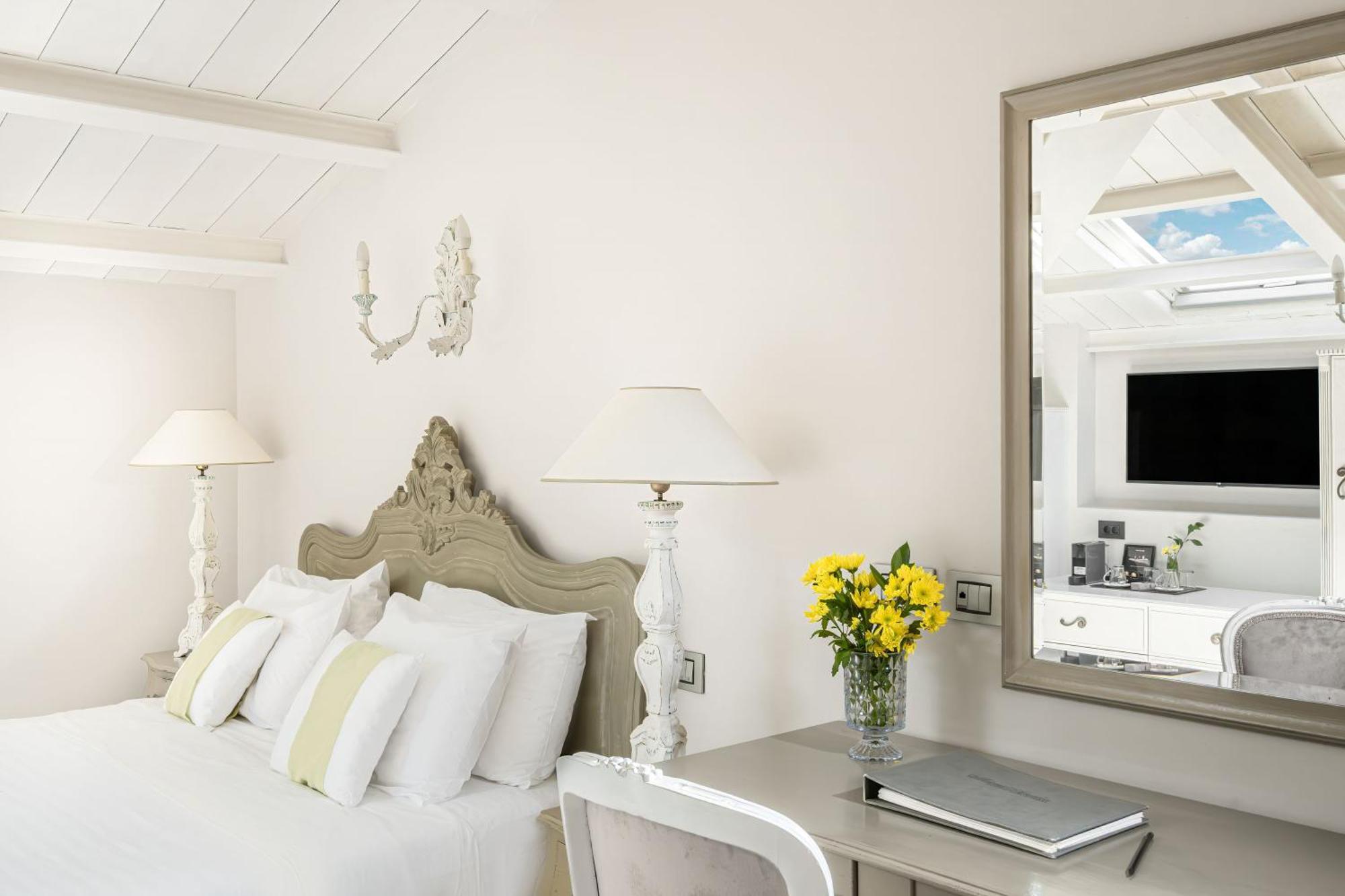 Micra Anglia Boutique Hotel & Spa Ándros Eksteriør billede